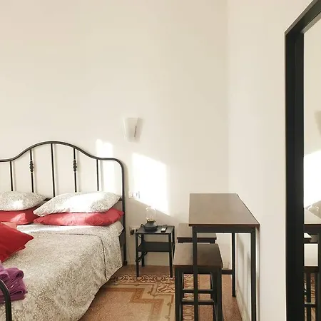 The Dragon Castle Apartment Bari Exterior photo